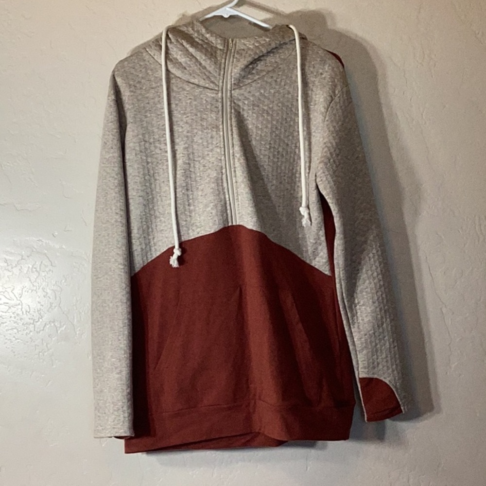 Vanilla Bay 3/4 zip up hoodie Women Size Large. Great condition